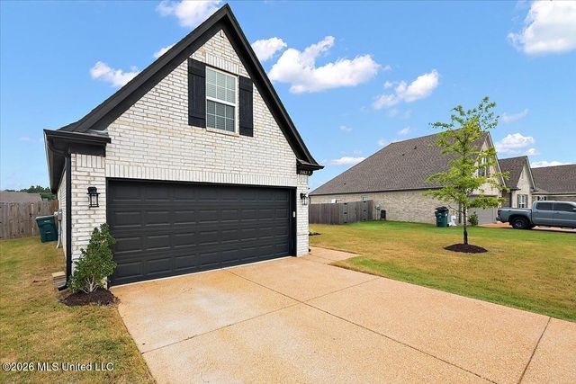 2482 Dela Drive, Southaven, MS 38672