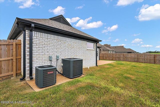 2482 Dela Drive, Southaven, MS 38672