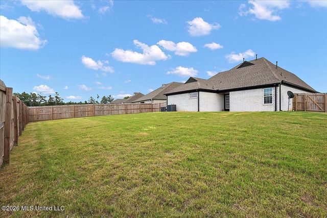 2482 Dela Drive, Southaven, MS 38672