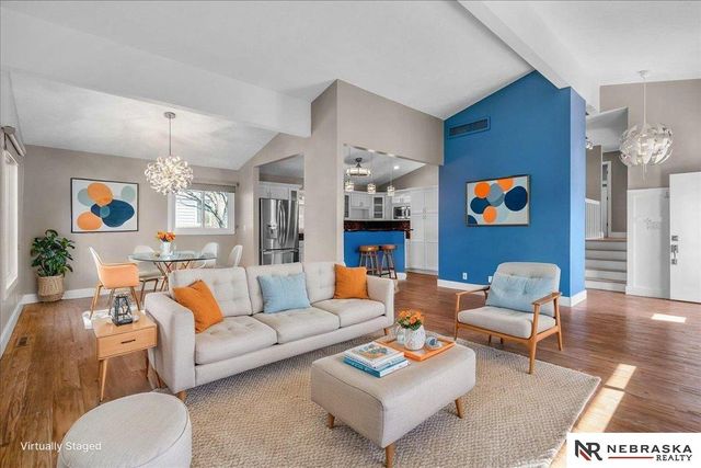 510 Hazelwood Drive, Lincoln, NE 68510