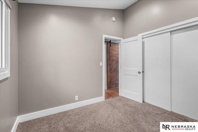 510 Hazelwood Drive, Lincoln, NE 68510