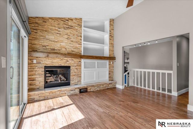 510 Hazelwood Drive, Lincoln, NE 68510