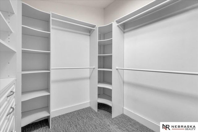 510 Hazelwood Drive, Lincoln, NE 68510