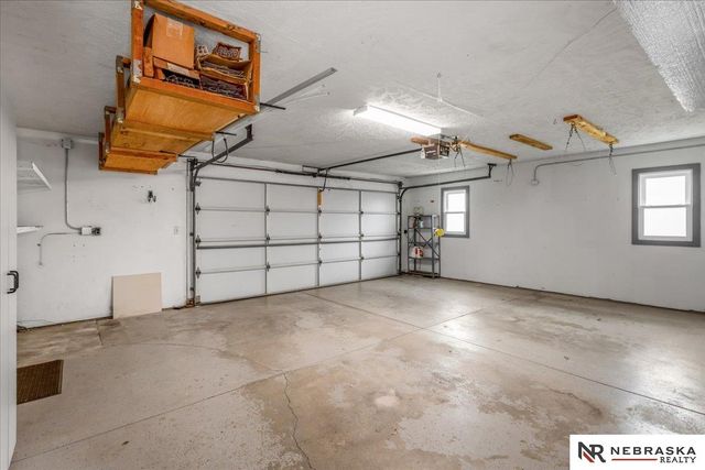 510 Hazelwood Drive, Lincoln, NE 68510