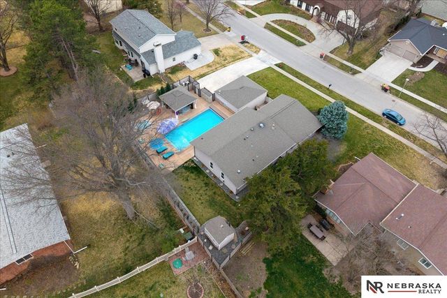 510 Hazelwood Drive, Lincoln, NE 68510
