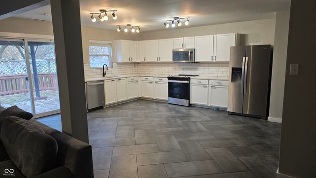 1359 Brooks Drive, Greenwood, IN 46143