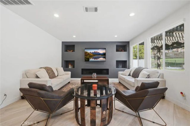 32783 Bijan Ct, Temecula, CA 92592
