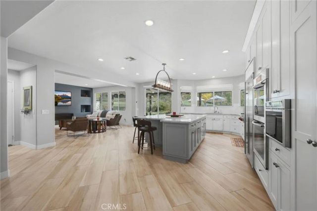 32783 Bijan Ct, Temecula, CA 92592