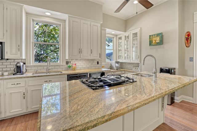 903 N College Street, Mckinney, TX 75069