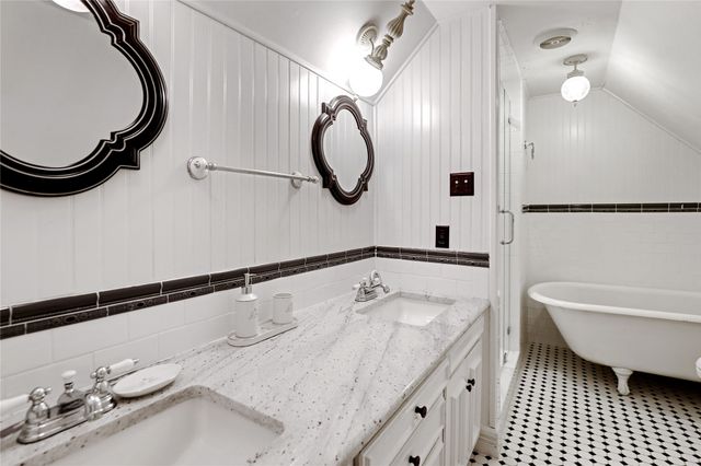 903 N College Street, Mckinney, TX 75069