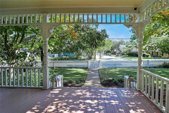 903 N College Street, Mckinney, TX 75069