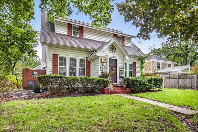 1126 E NAWADA STREET, Appleton, WI 54911
