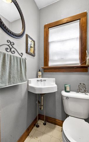 1126 E NAWADA STREET, Appleton, WI 54911