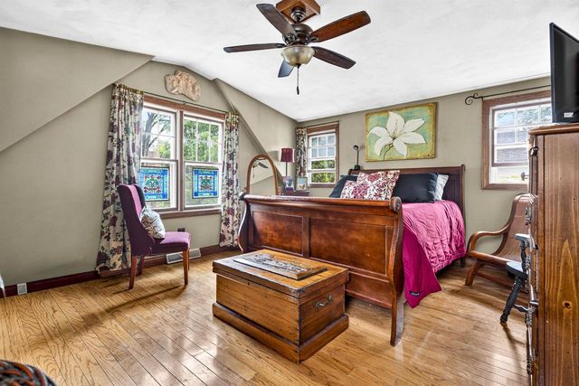 1126 E NAWADA STREET, Appleton, WI 54911