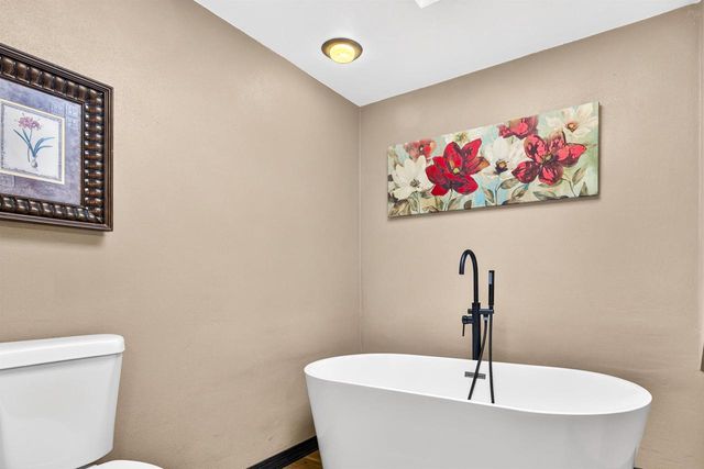 1126 E NAWADA STREET, Appleton, WI 54911