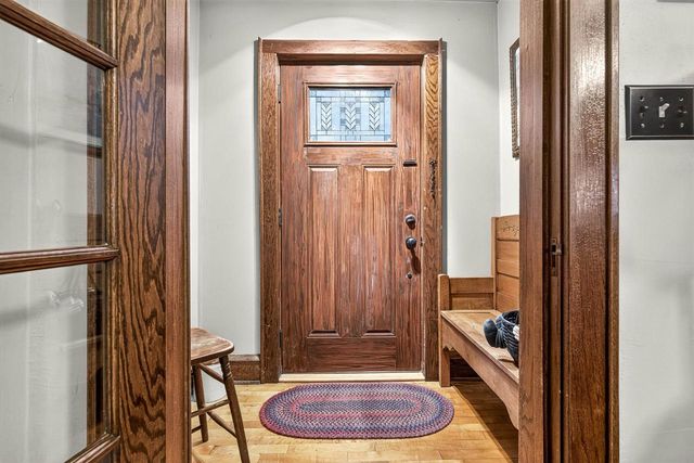 1126 E NAWADA STREET, Appleton, WI 54911