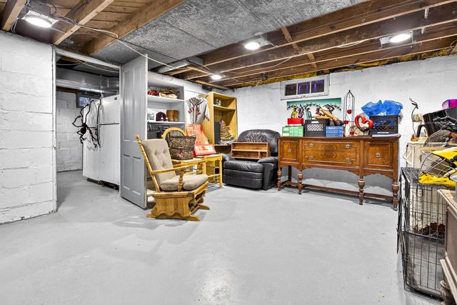 1126 E NAWADA STREET, Appleton, WI 54911