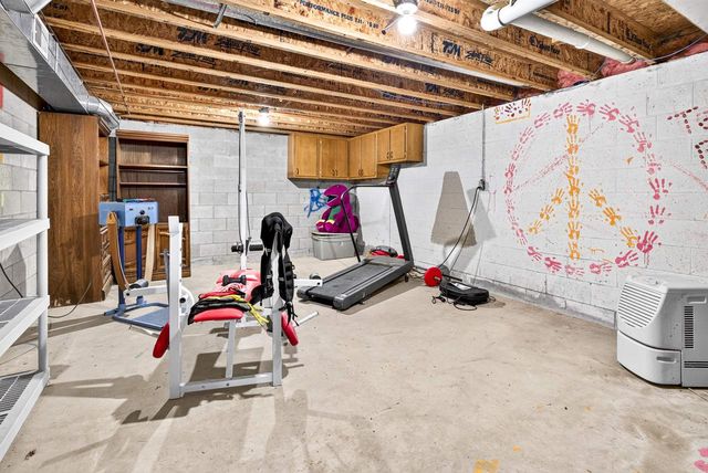 1126 E NAWADA STREET, Appleton, WI 54911