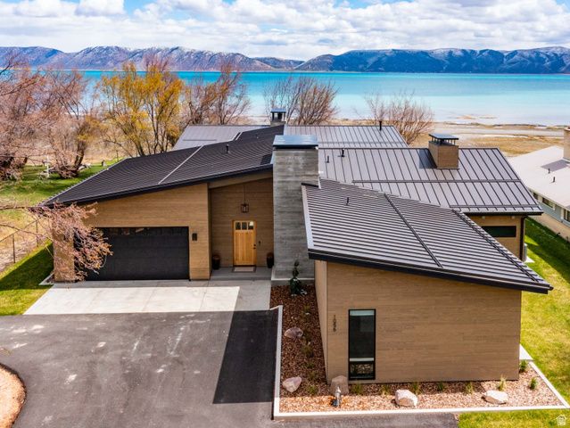 1056 S BEAR LAKE BLVD, Garden City, UT 84028