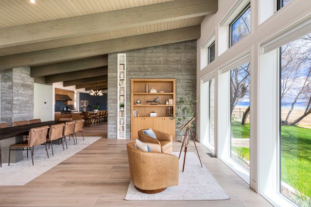 1056 S BEAR LAKE BLVD, Garden City, UT 84028