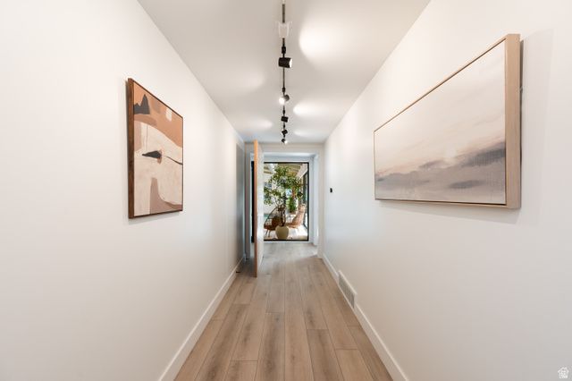 1056 S BEAR LAKE BLVD, Garden City, UT 84028