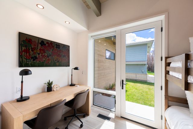 1056 S BEAR LAKE BLVD, Garden City, UT 84028