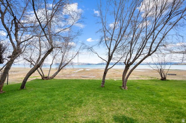 1056 S BEAR LAKE BLVD, Garden City, UT 84028