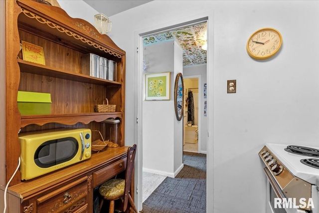 718 S 7th St Unit 306, Springfield, IL 62703