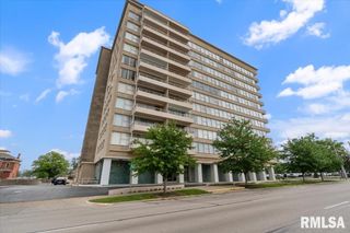 718 S 7th St Unit 306, Springfield, IL 62703