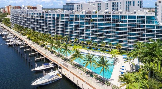 2950 NE 188th Street 444, Aventura, FL 33180