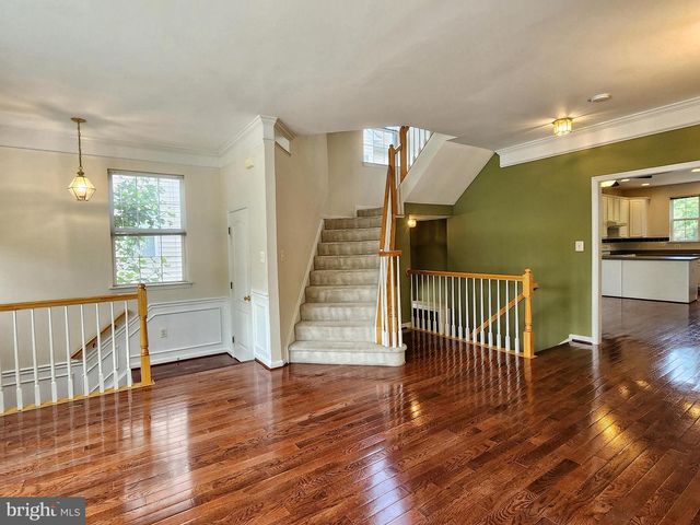 13906 GOTHIC DR, Centreville, VA 20121