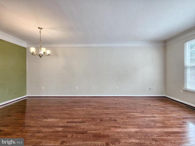 13906 GOTHIC DR, Centreville, VA 20121