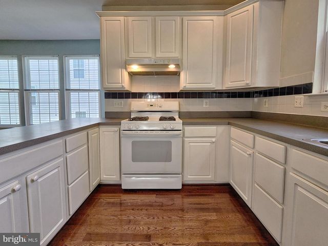 13906 GOTHIC DR, Centreville, VA 20121