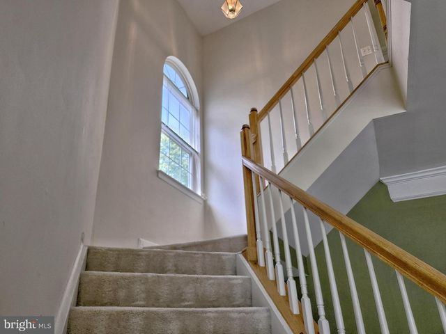 13906 GOTHIC DR, Centreville, VA 20121