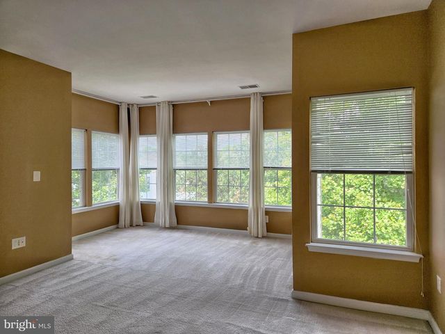 13906 GOTHIC DR, Centreville, VA 20121