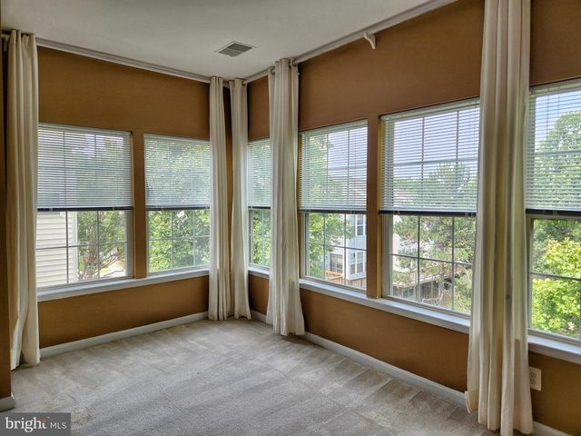 13906 GOTHIC DR, Centreville, VA 20121