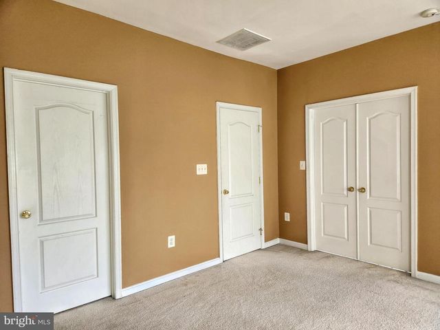 13906 GOTHIC DR, Centreville, VA 20121