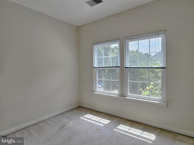13906 GOTHIC DR, Centreville, VA 20121