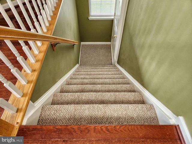 13906 GOTHIC DR, Centreville, VA 20121