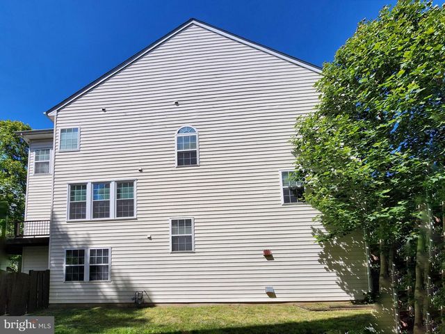 13906 GOTHIC DR, Centreville, VA 20121