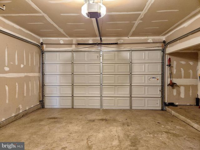 13906 GOTHIC DR, Centreville, VA 20121