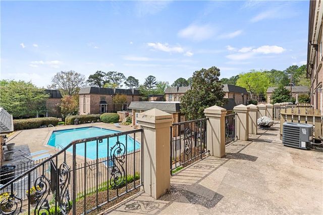 6980 Roswell Road K4, Atlanta, GA 30328