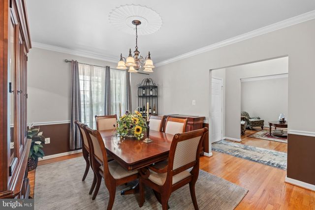 6021 WOODLAKE LN, Alexandria, VA 22315