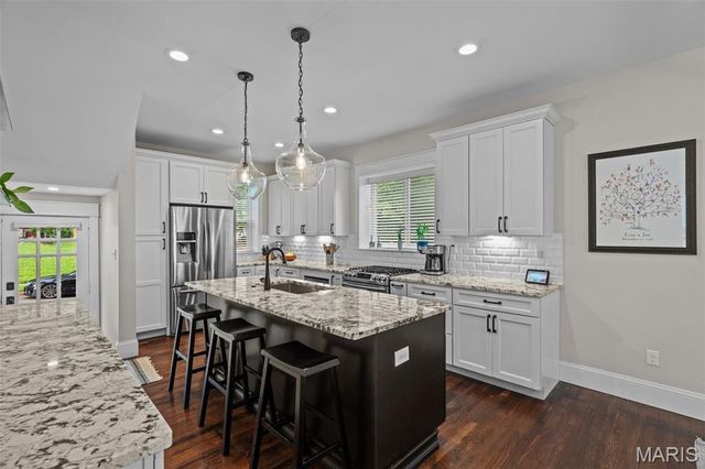 1600 Bellevue Avenue, Richmond Heights, MO 63117
