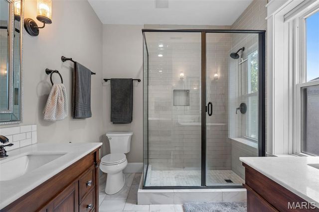 1600 Bellevue Avenue, Richmond Heights, MO 63117