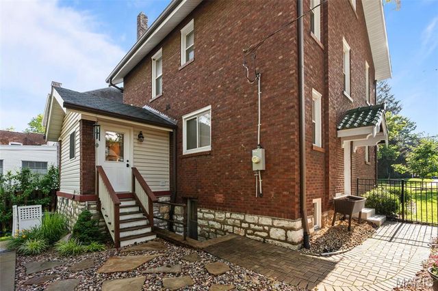 1600 Bellevue Avenue, Richmond Heights, MO 63117