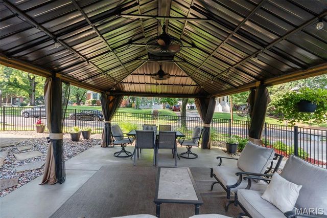 1600 Bellevue Avenue, Richmond Heights, MO 63117