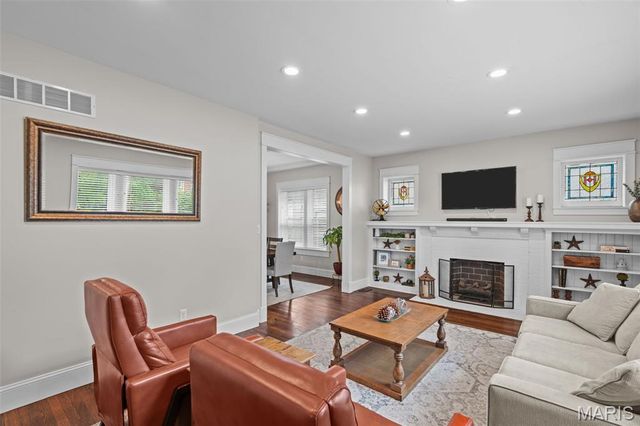 1600 Bellevue Avenue, Richmond Heights, MO 63117