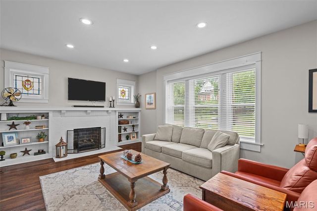 1600 Bellevue Avenue, Richmond Heights, MO 63117