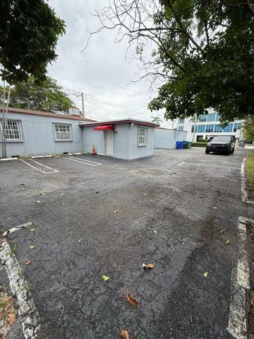 4141 SW 6th Street, Miami, FL 33134